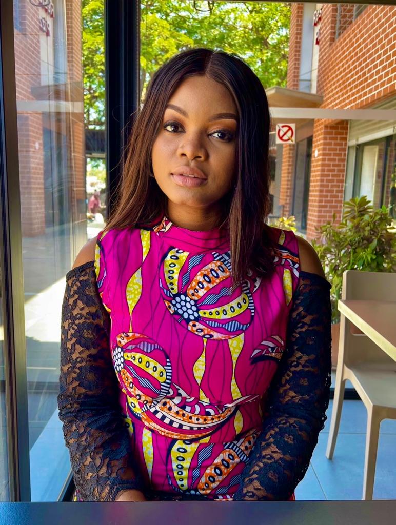 Mme Gycie Royslane NGOUMBI